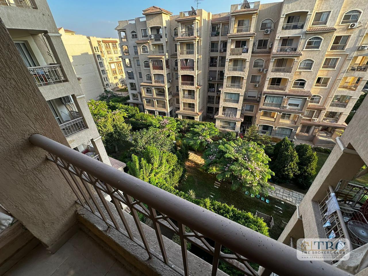 Apartment 107 meters for sale in B3 at a good price in cash